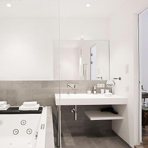 1St Floor Koeln 2